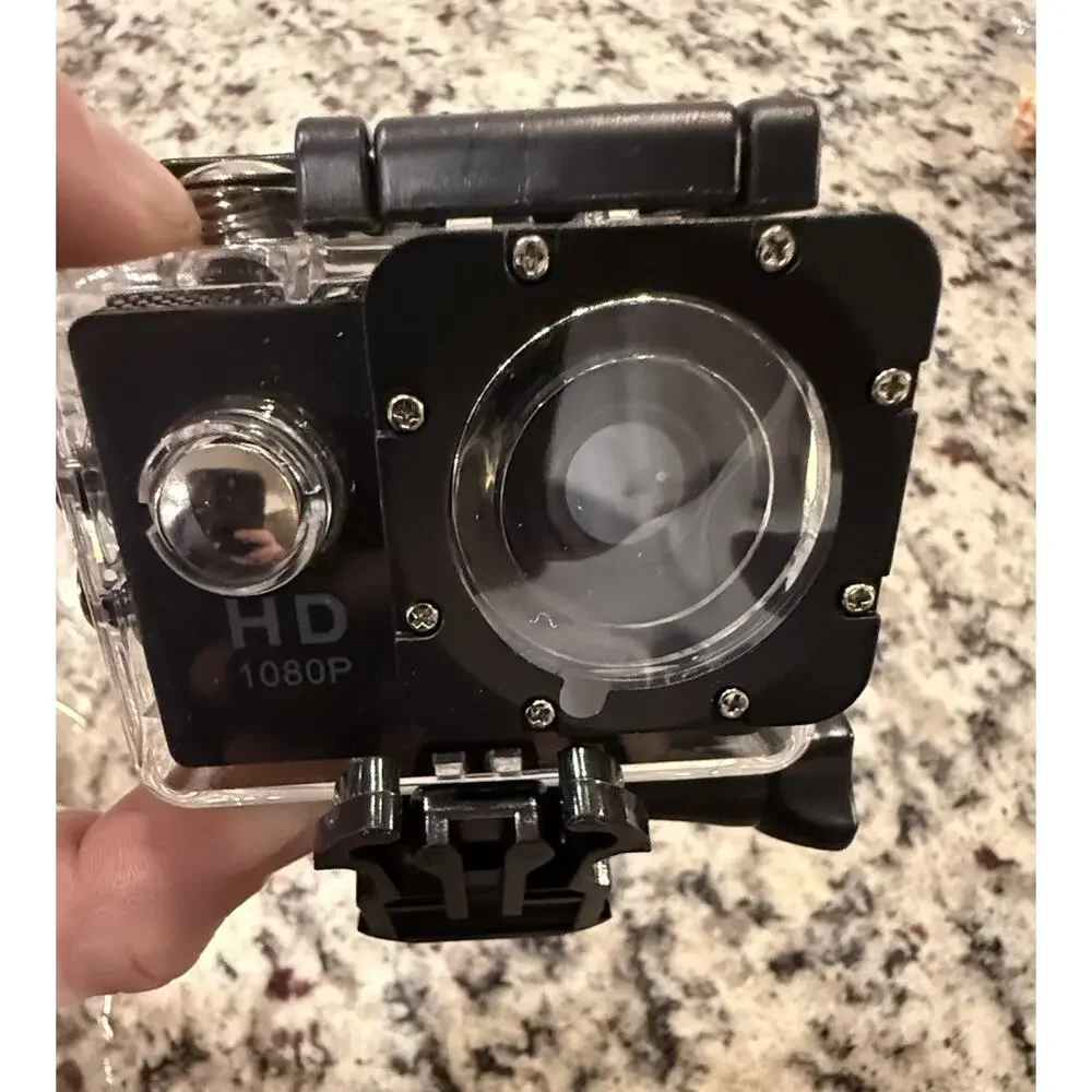 SPORTS Cam 1080p Action Camera 2in Screen Waterproof 30m MicroSDHC USB Black